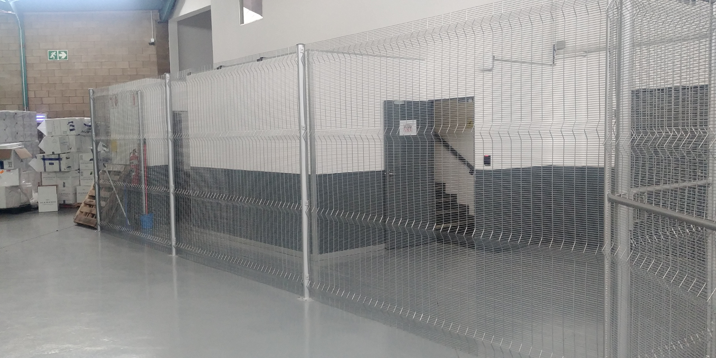 Clearview Cage for Warehouse-1